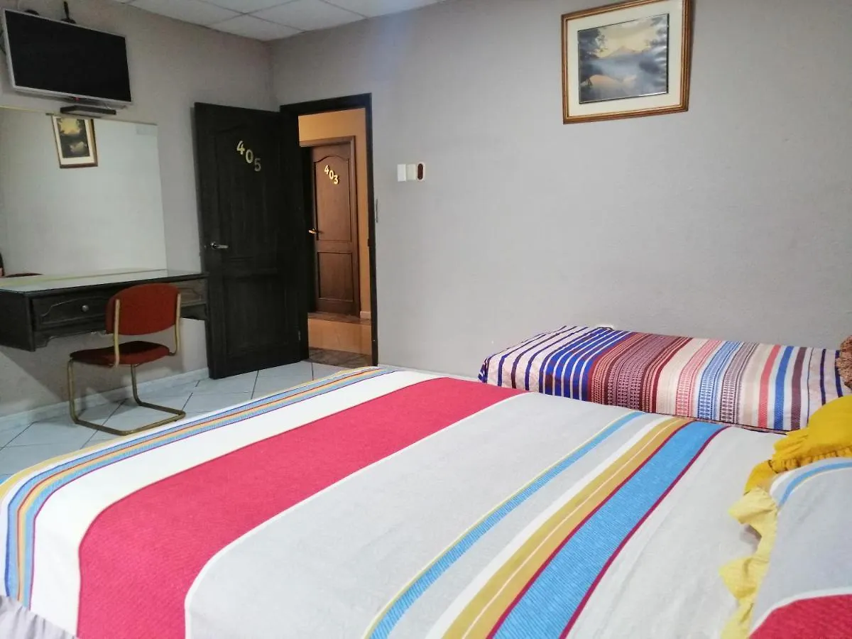 Hotel Sol De Oro جواياكيل