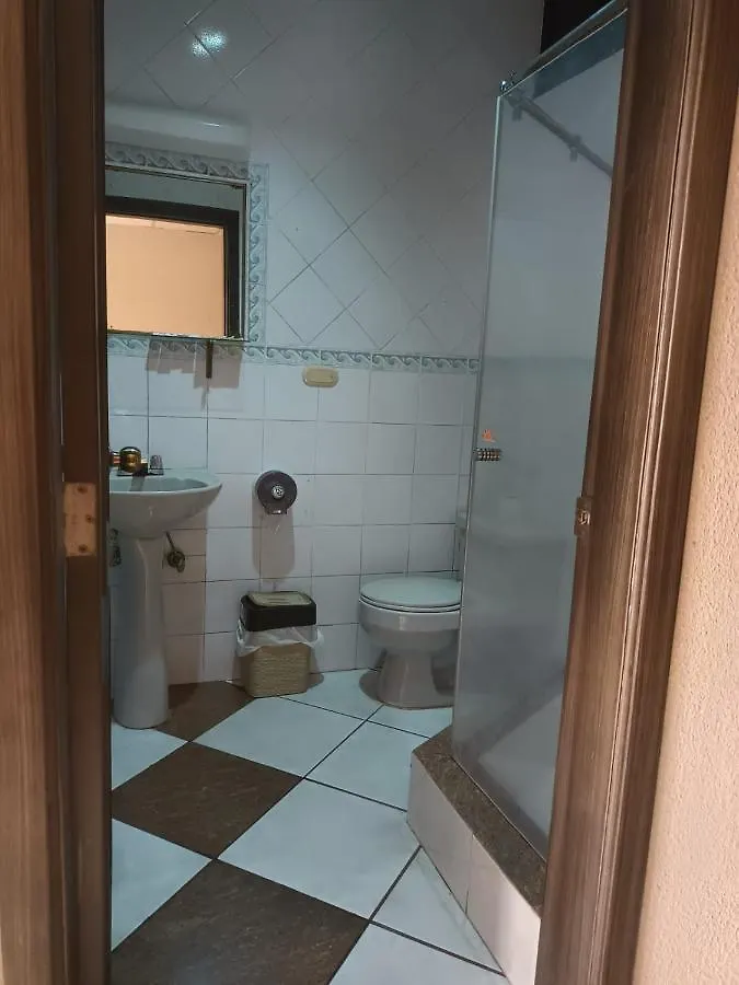 Hotel Sol De Oro جواياكيل