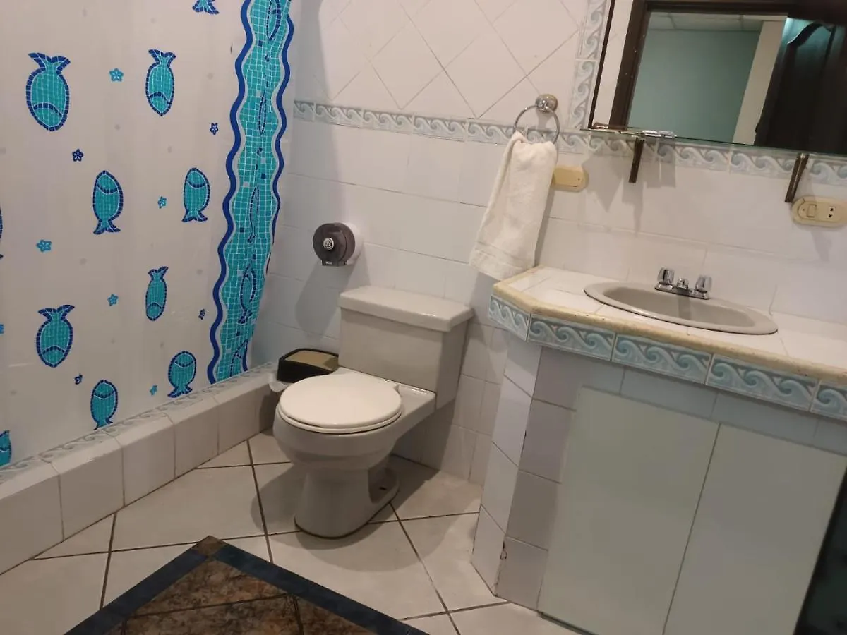 Hotel Sol De Oro جواياكيل